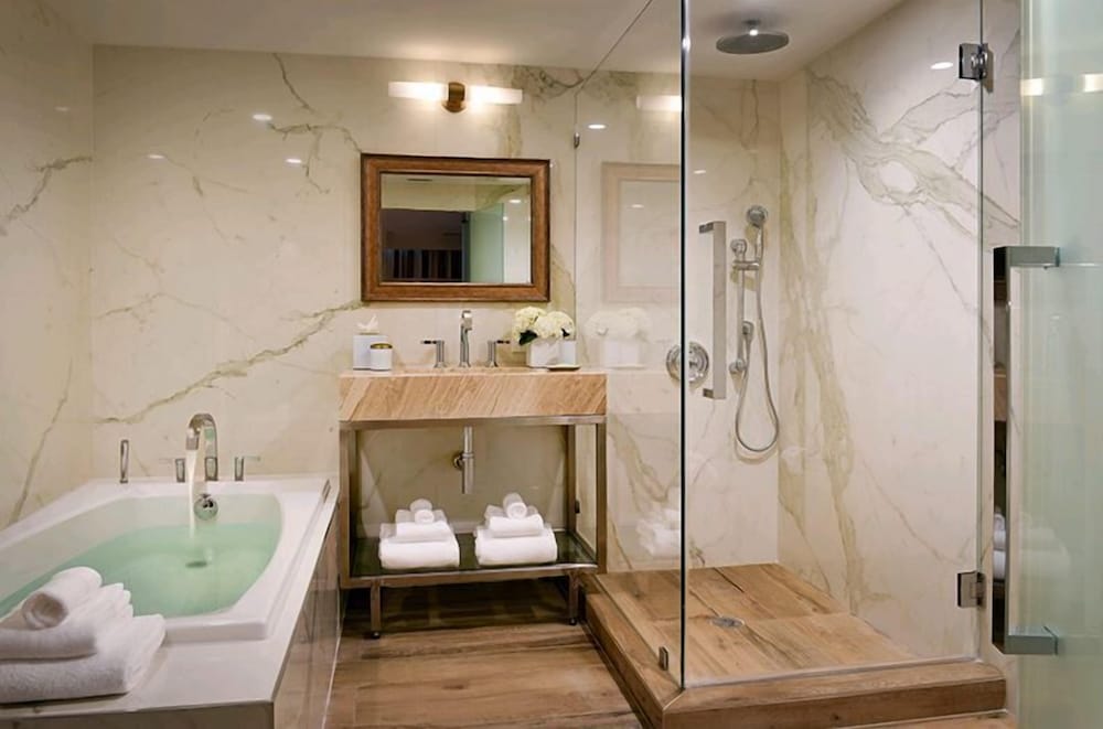 Hotel Ocean — Hotel rooms in Miami, Florida