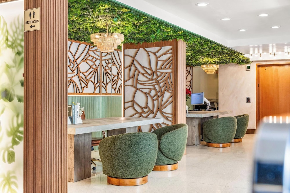 Hotel Ocean — Hotel building in Miami, Florida