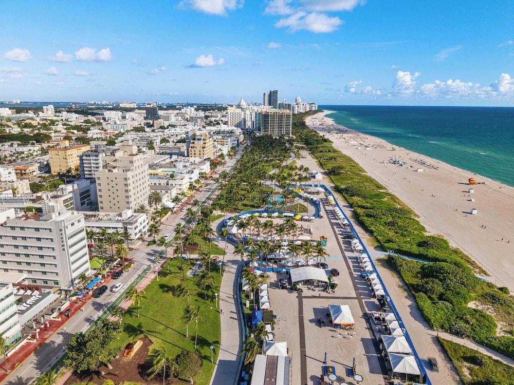 Hotel Ocean — Main photo in Miami, Florida