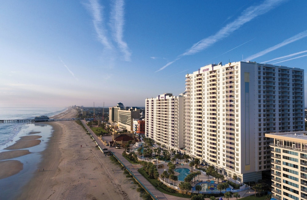 Ocean Walk Resort — Hotel building in Daytona Beach, Florida