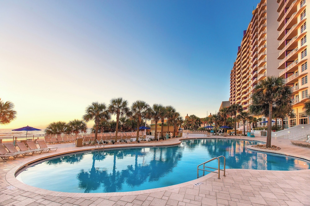 Ocean Walk Resort — Swimming pool in Daytona Beach, Florida