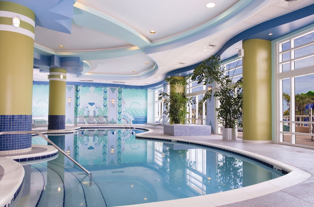 Ocean Walk Resort — Swimming pool in Daytona Beach, Florida