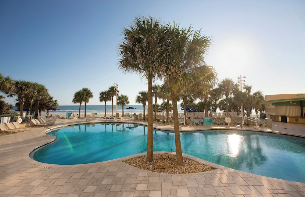 Ocean Walk Resort — Swimming pool in Daytona Beach, Florida