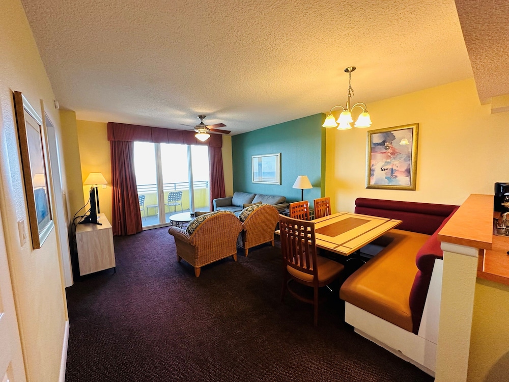 Ocean Walk Resort — Hotel rooms in Daytona Beach, Florida