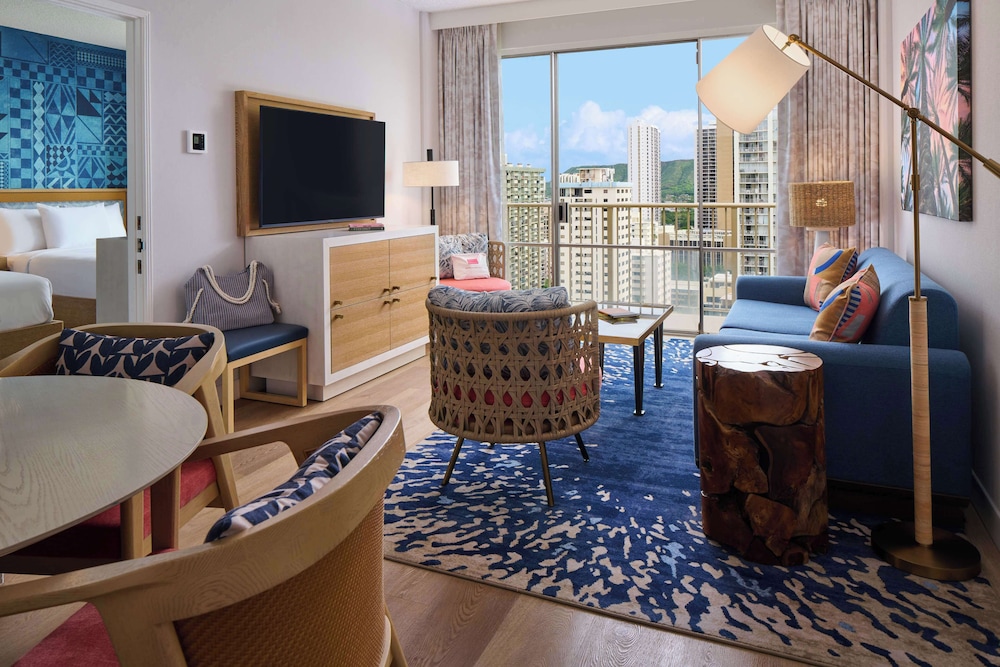 OUTRIGGER Waikiki Paradise Hotel — Hotel rooms in Honolulu, Hawaii