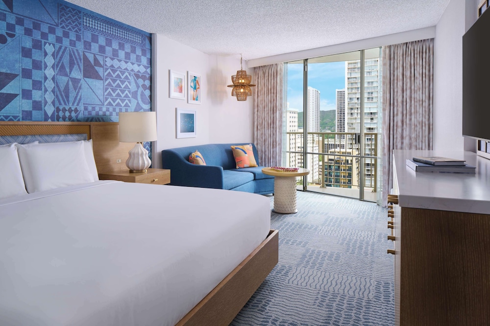 OUTRIGGER Waikiki Paradise Hotel — Hotel rooms in Honolulu, Hawaii