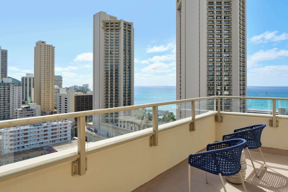 OUTRIGGER Waikiki Paradise Hotel — Hotel rooms in Honolulu, Hawaii