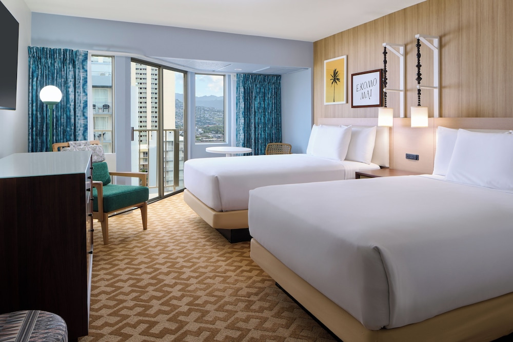Waikiki Malia — Hotel rooms in Honolulu, Hawaii