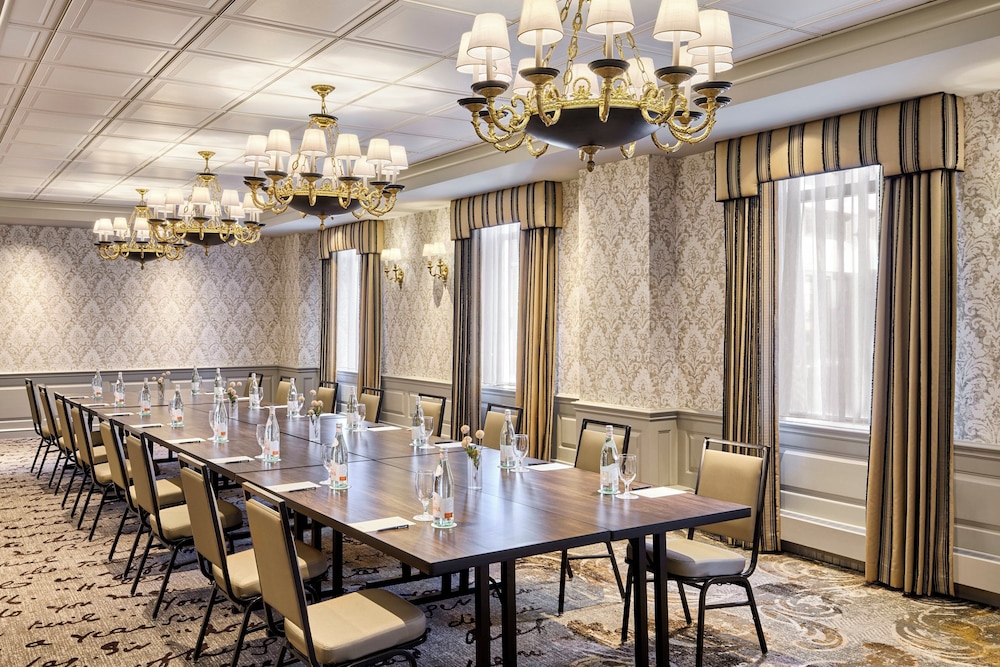 Omni Parker House — Restaurant & bars in Boston, Massachusetts