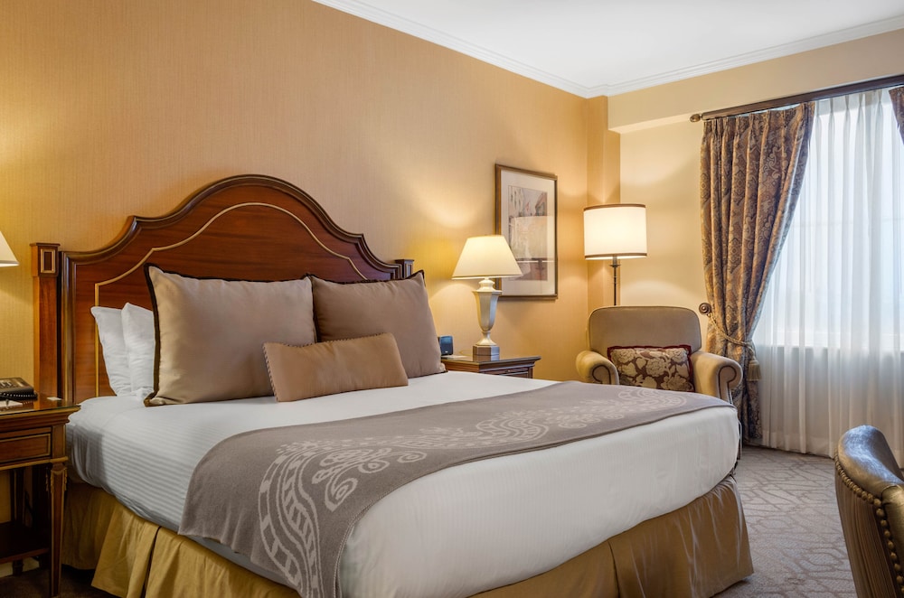 Omni Royal Orleans Hotel — Hotel rooms in New Orleans, Louisiana