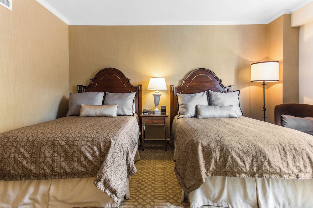 Omni Royal Orleans Hotel — Hotel rooms in New Orleans, Louisiana