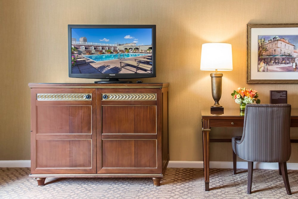Omni Royal Orleans Hotel — Hotel rooms in New Orleans, Louisiana