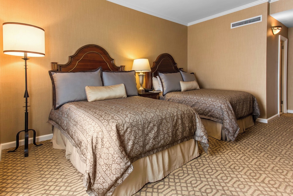 Omni Royal Orleans Hotel — Hotel rooms in New Orleans, Louisiana