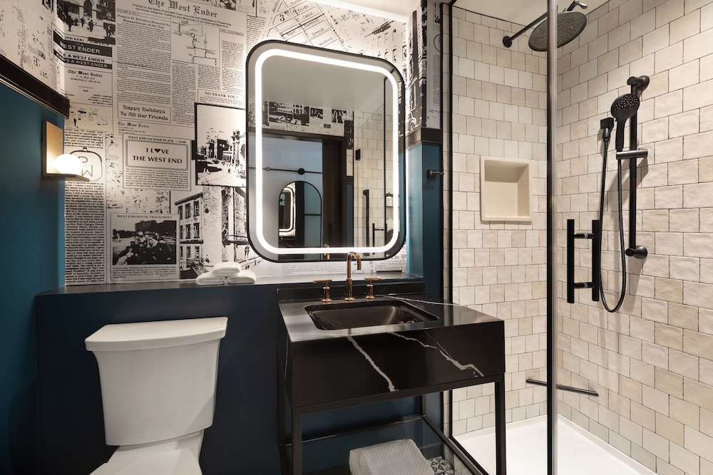 Pennyweight Hotel Boston, Curio Collection by Hilton — Hotel rooms in Boston, Massachusetts
