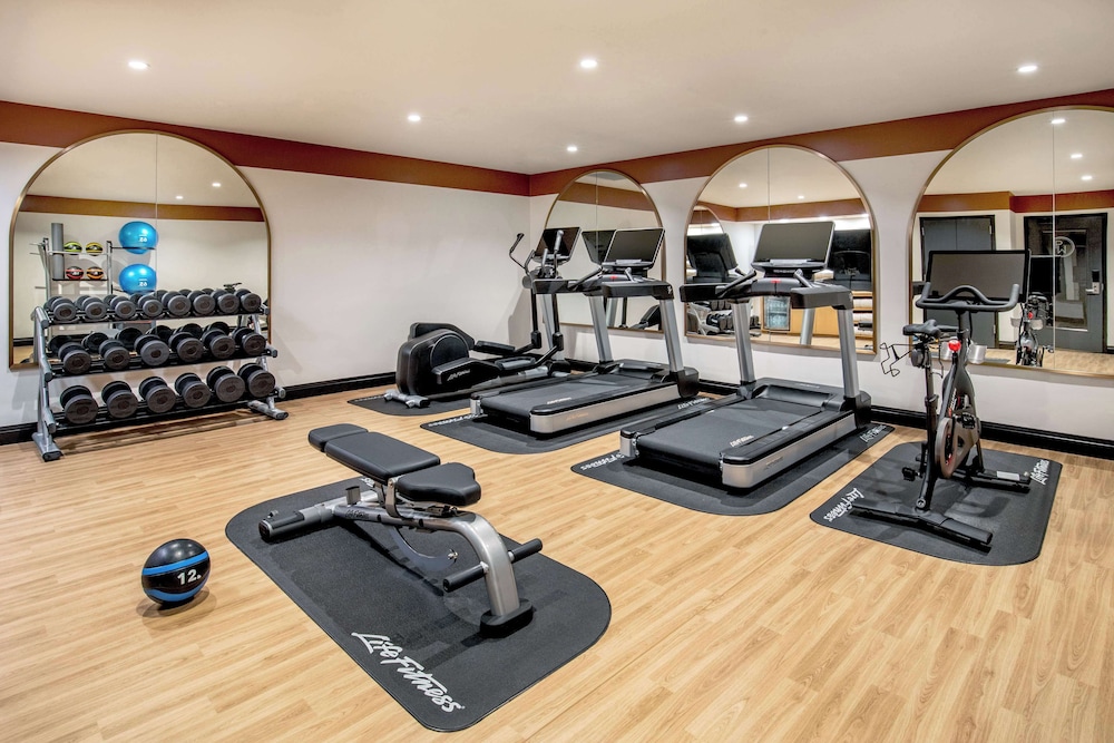 Pennyweight Hotel Boston, Curio Collection by Hilton — Sports & recreation in Boston, Massachusetts