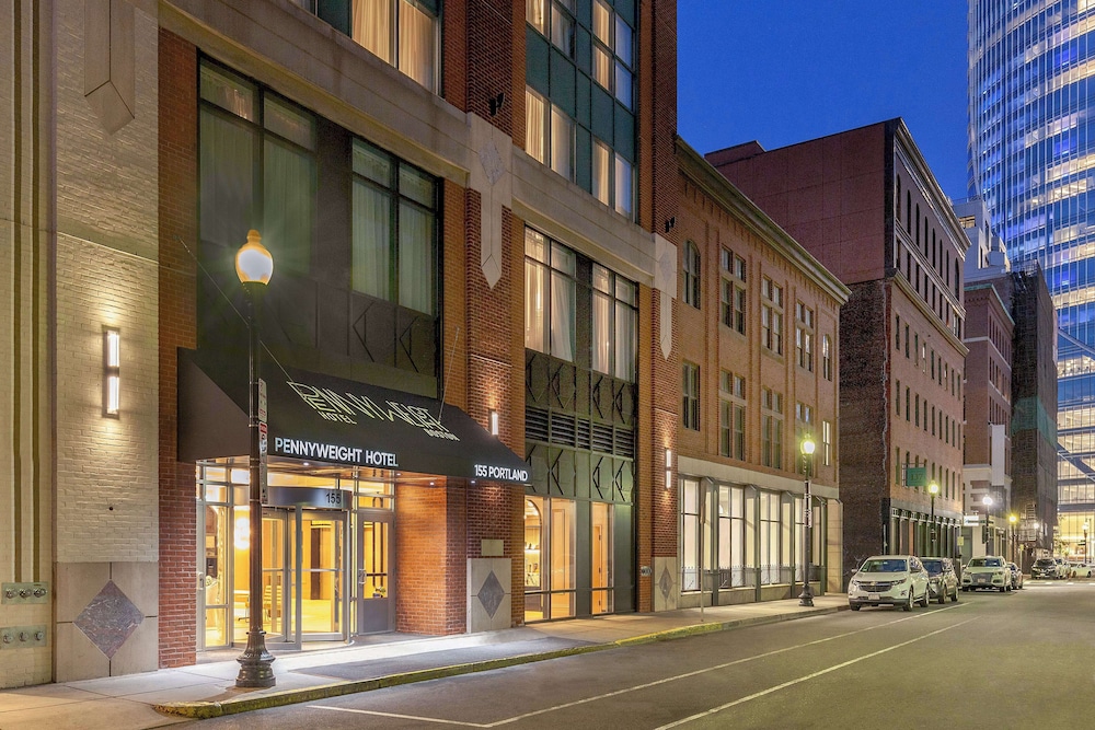 Pennyweight Hotel Boston, Curio Collection by Hilton — Hotel building in Boston, Massachusetts