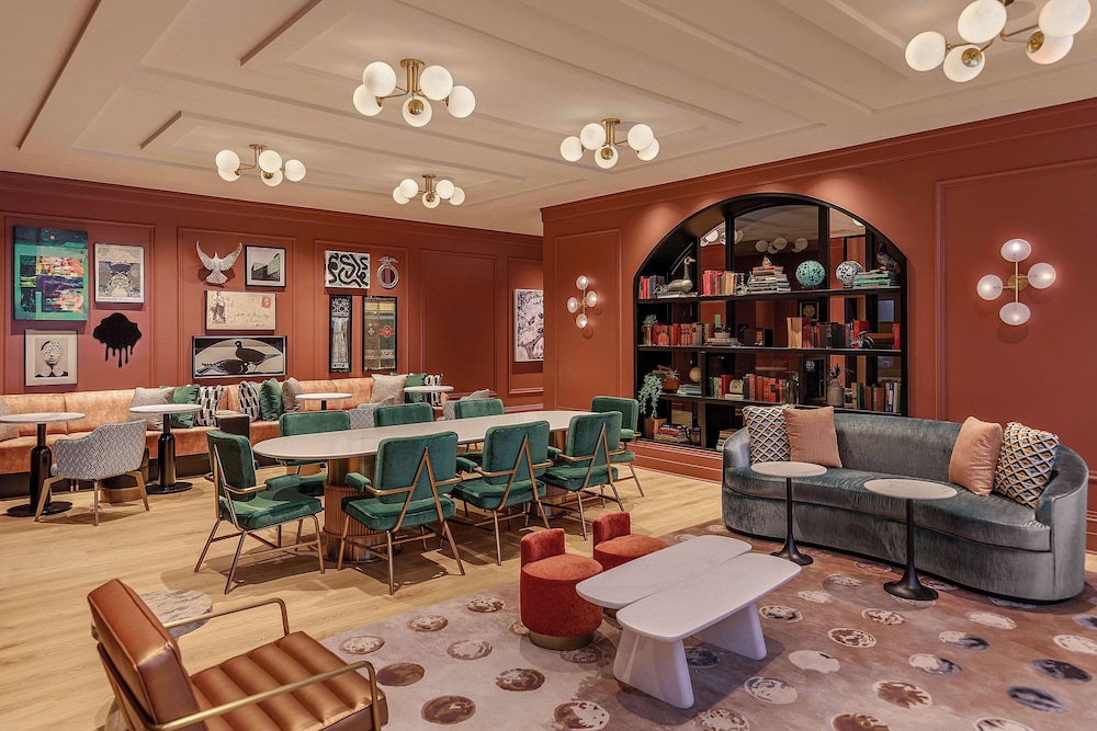 Pennyweight Hotel Boston, Curio Collection by Hilton — Restaurant & bars in Boston, Massachusetts