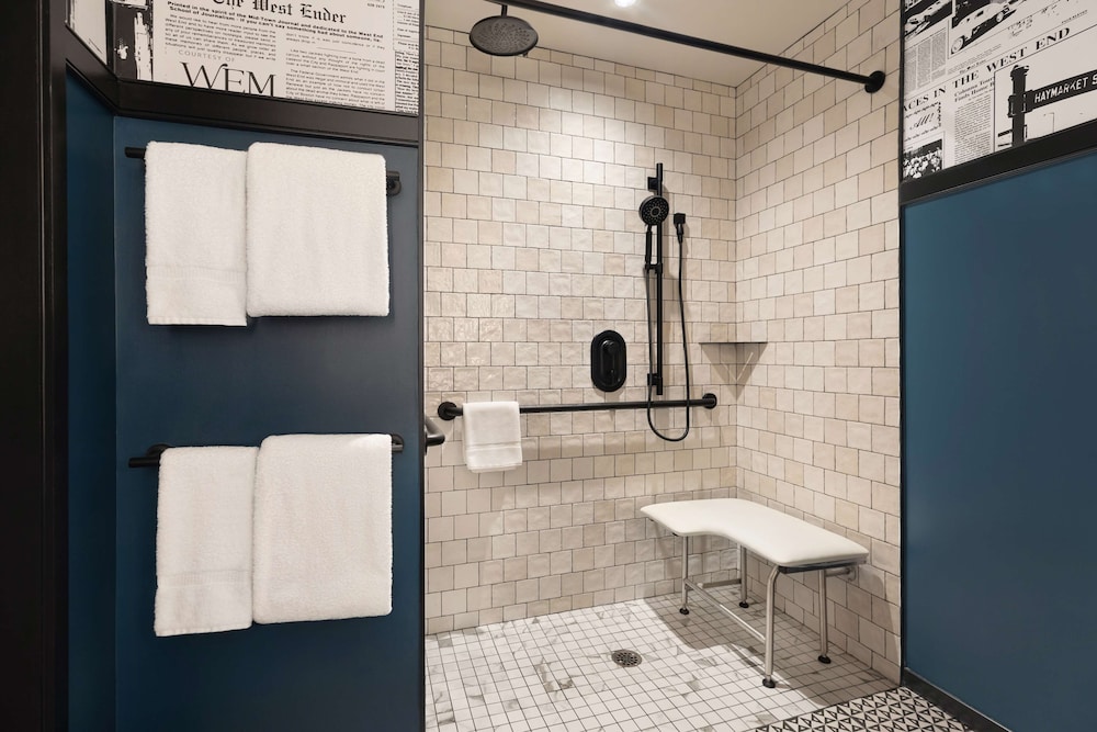 Pennyweight Hotel Boston, Curio Collection by Hilton — Hotel rooms in Boston, Massachusetts