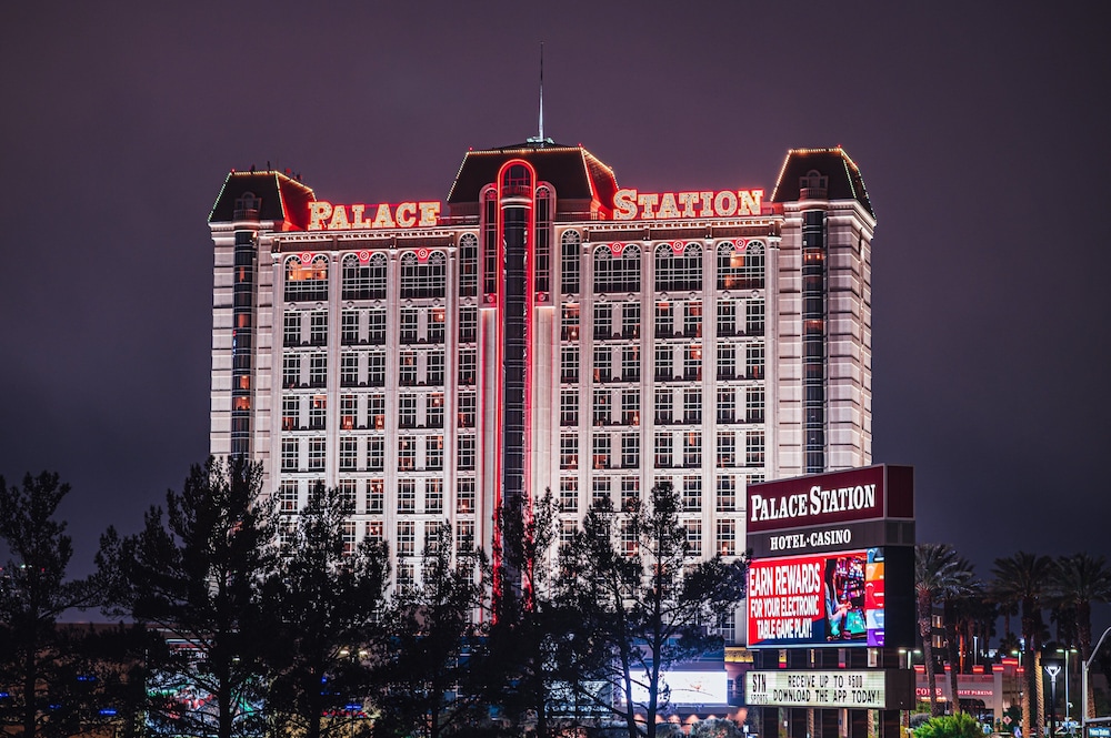 Palace Station Hotel and Casino — Hotel building in Las Vegas, Nevada