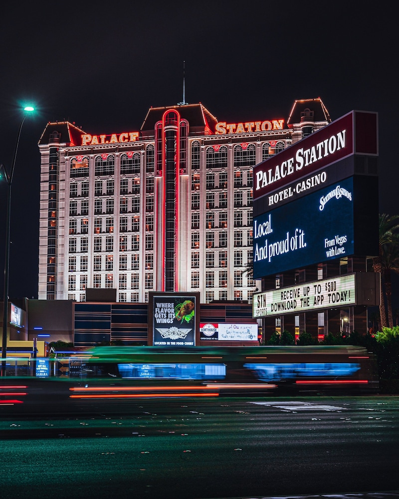 Palace Station Hotel and Casino — Hotel building in Las Vegas, Nevada