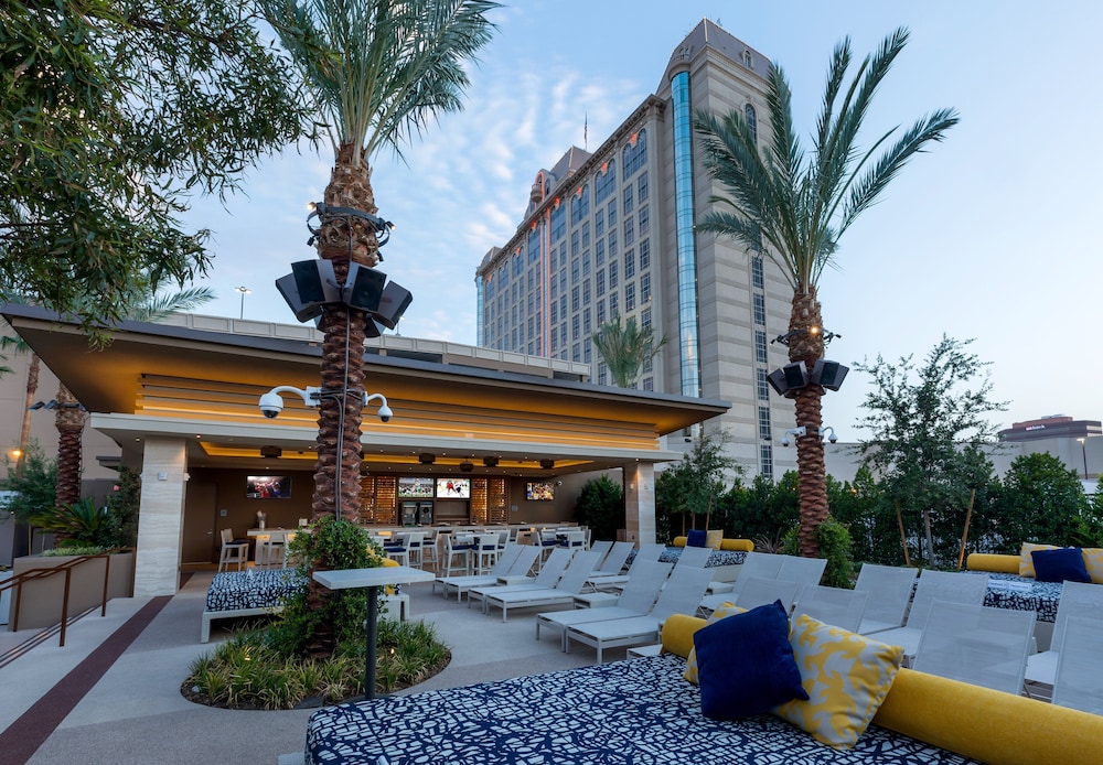 Palace Station Hotel and Casino — Hotel building in Las Vegas, Nevada