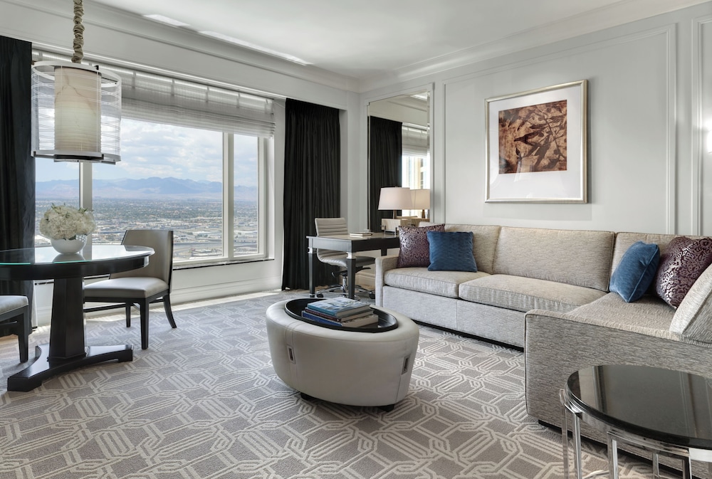 The Palazzo at The Venetian — Hotel rooms in Las Vegas, Nevada