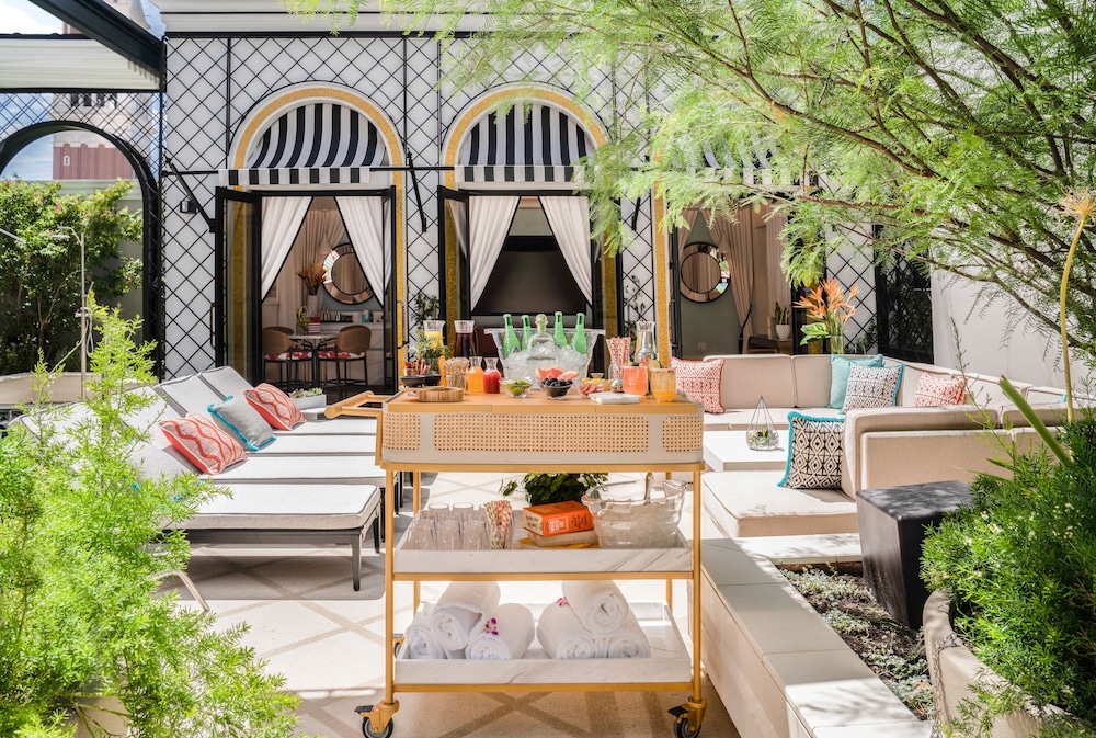 The Palazzo at The Venetian — Restaurant & bars in Las Vegas, Nevada