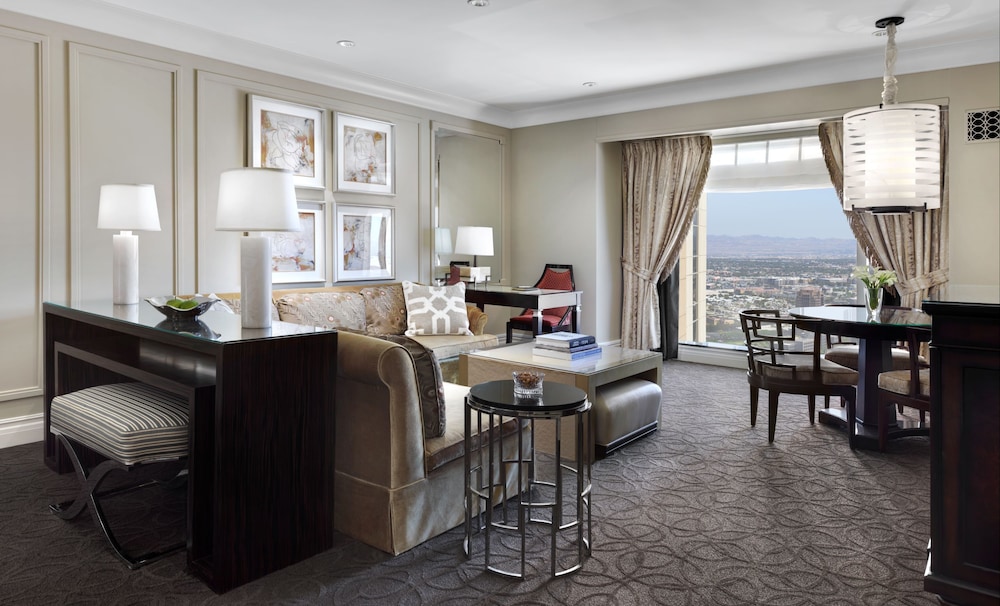 The Palazzo at The Venetian — Hotel rooms in Las Vegas, Nevada