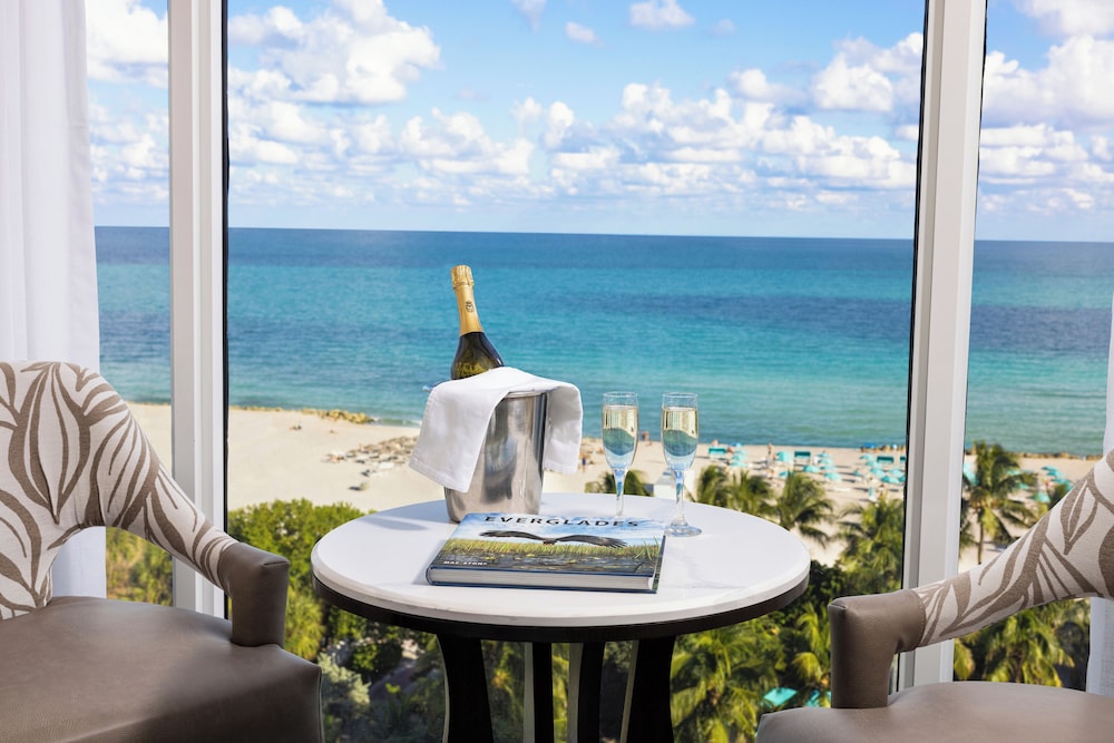 The Palms Hotel & Spa — Hotel rooms in Miami, Florida