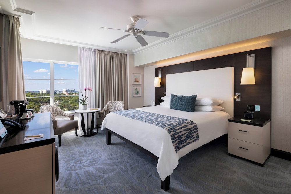 The Palms Hotel & Spa — Hotel rooms in Miami, Florida