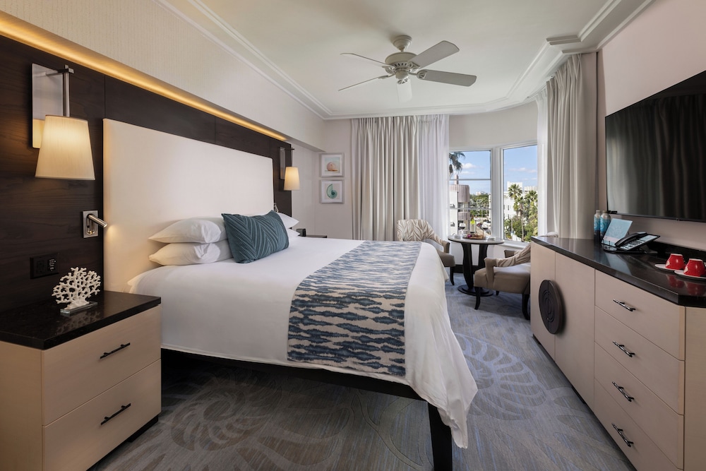 The Palms Hotel & Spa — Hotel rooms in Miami, Florida