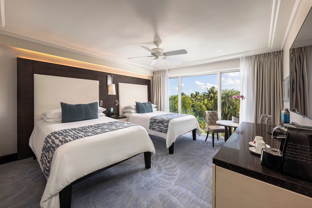 The Palms Hotel & Spa — Hotel rooms in Miami, Florida