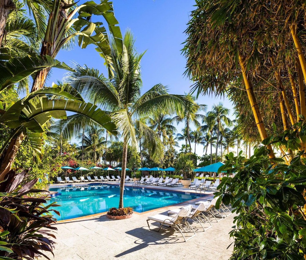 The Palms Hotel & Spa — Swimming pool in Miami, Florida