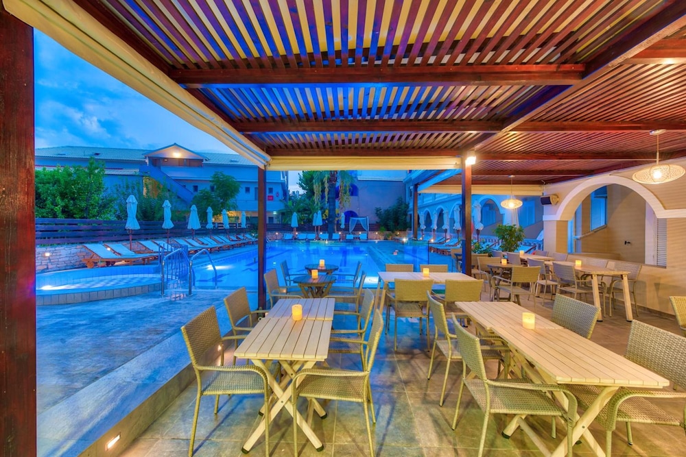Natalie — Restaurant & bars in Laganas, Ionian Islands