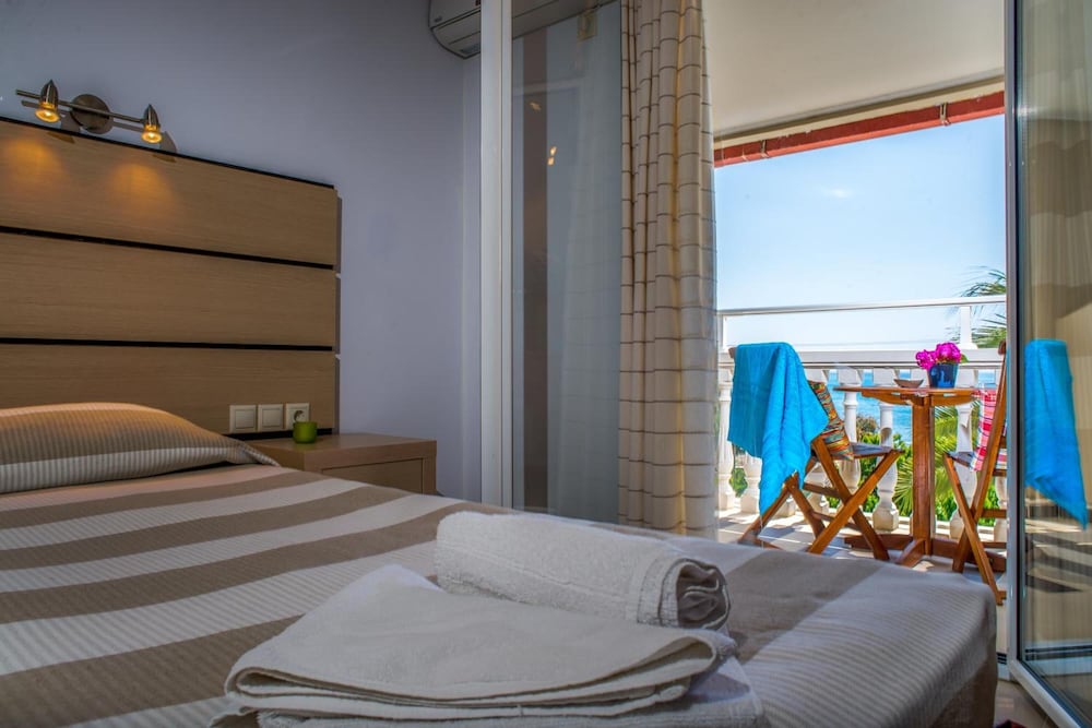 Natalie — Hotel rooms in Laganas, Ionian Islands