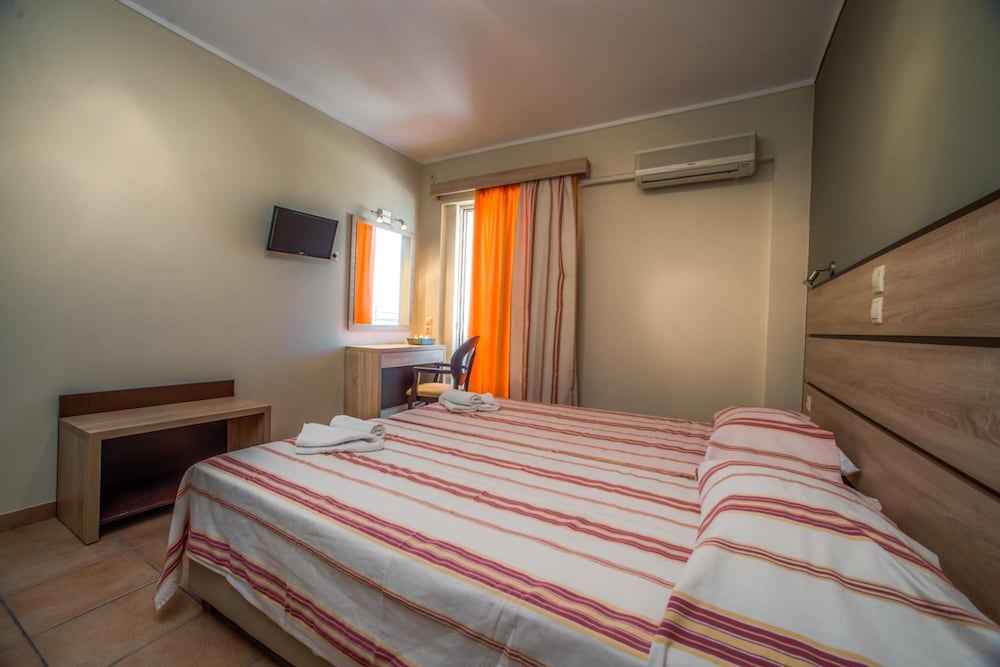 Natalie — Hotel rooms in Laganas, Ionian Islands