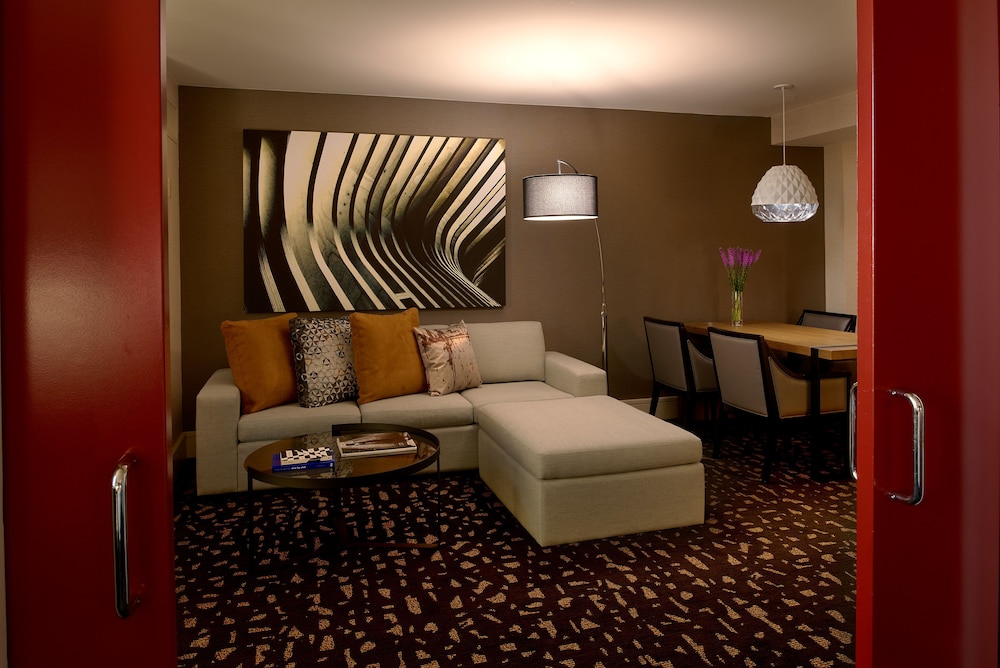 Kimpton Hotel Palomar Los Angeles Beverly Hills by IHG — Hotel rooms in Los Angeles, California