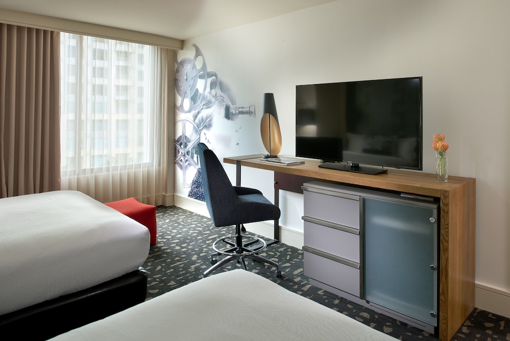 Kimpton Hotel Palomar Los Angeles Beverly Hills by IHG — Hotel rooms in Los Angeles, California