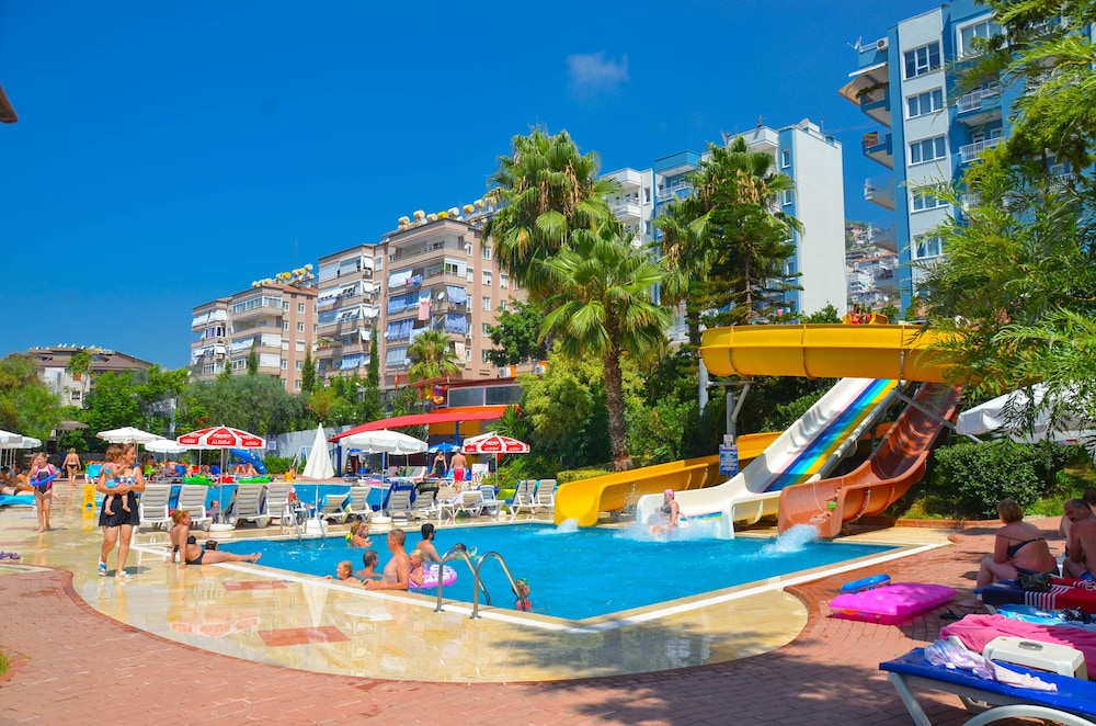 Ark Suite Hotel — Attractions for children in Alanya