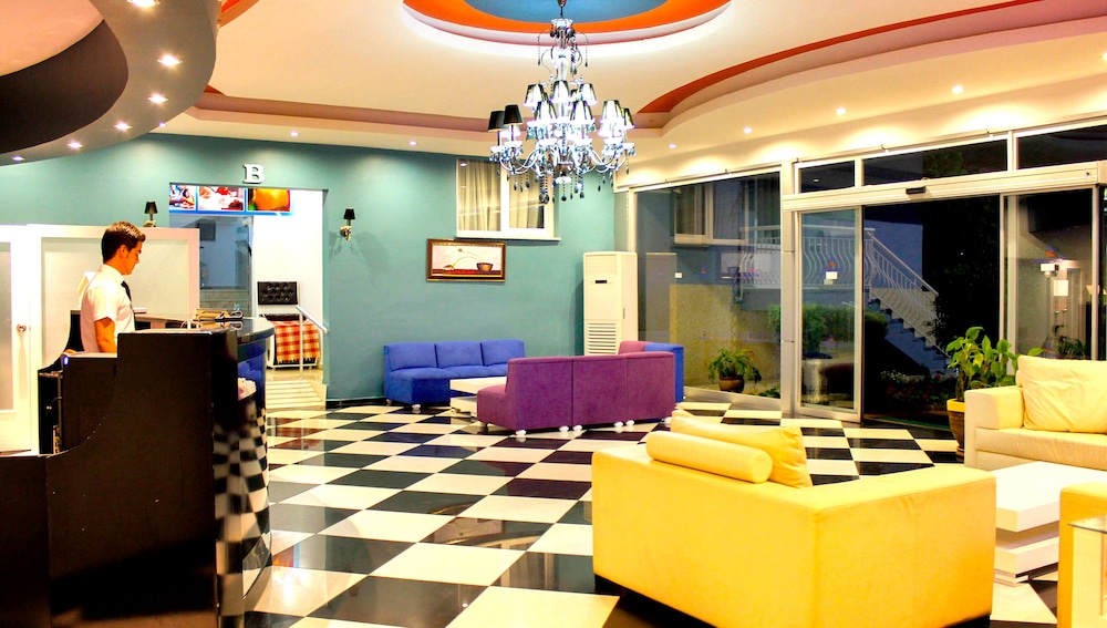 Ark Suite Hotel — Hotel building in Alanya