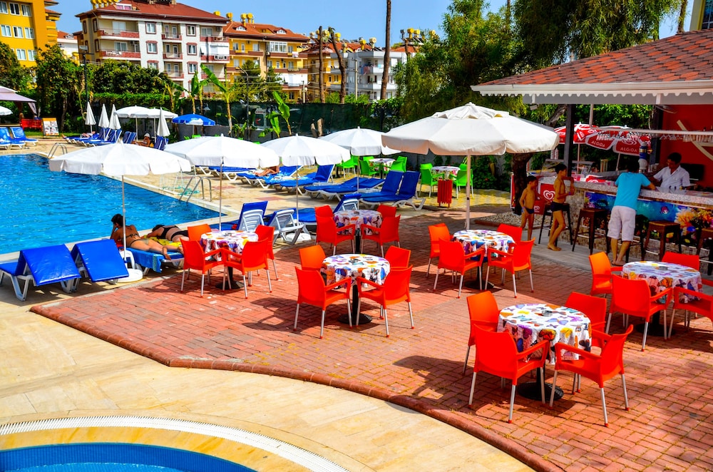 Ark Suite Hotel — Restaurant & bars in Alanya