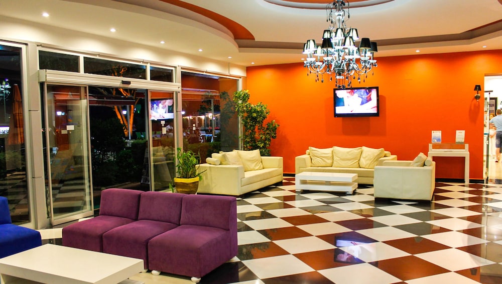 Ark Suite Hotel — Restaurant & bars in Alanya