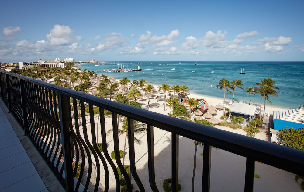 Marriott Aruba Resort & Stellaris Casino — Beach in Noord, Aruba