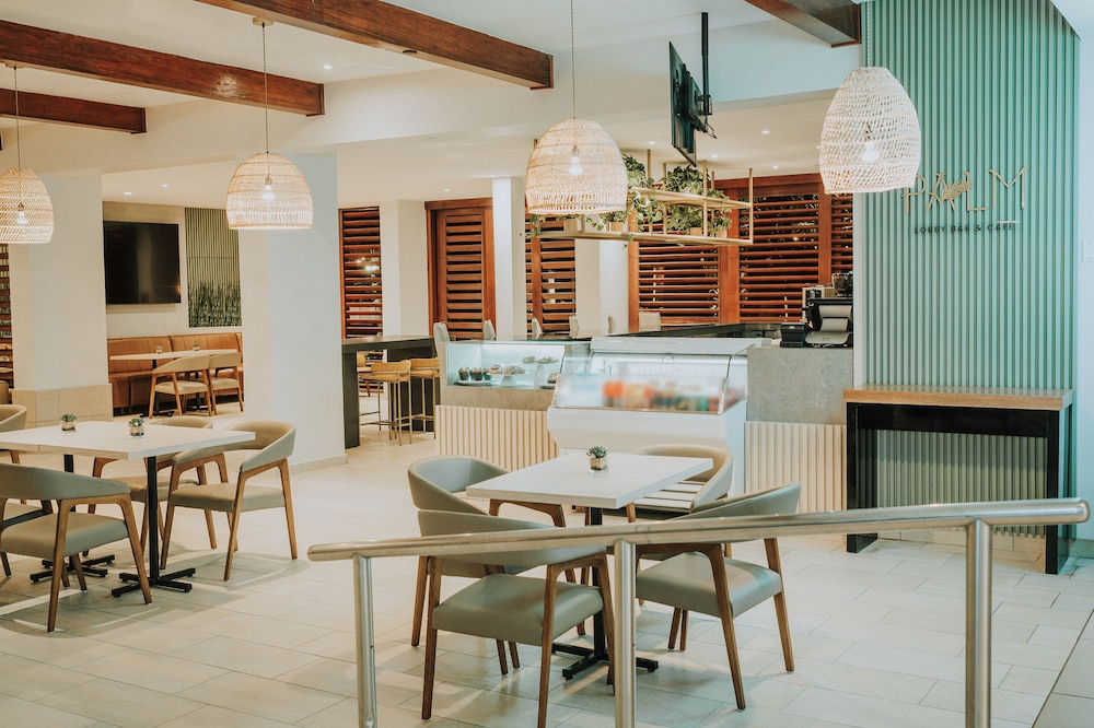 Holiday Inn Resort Aruba - Beach Resort & Casino by IHG — Restaurant & bars in Noord, Aruba
