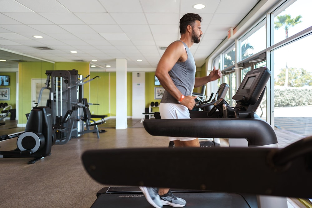 Holiday Inn Resort Aruba - Beach Resort & Casino by IHG — Sports & recreation in Noord, Aruba