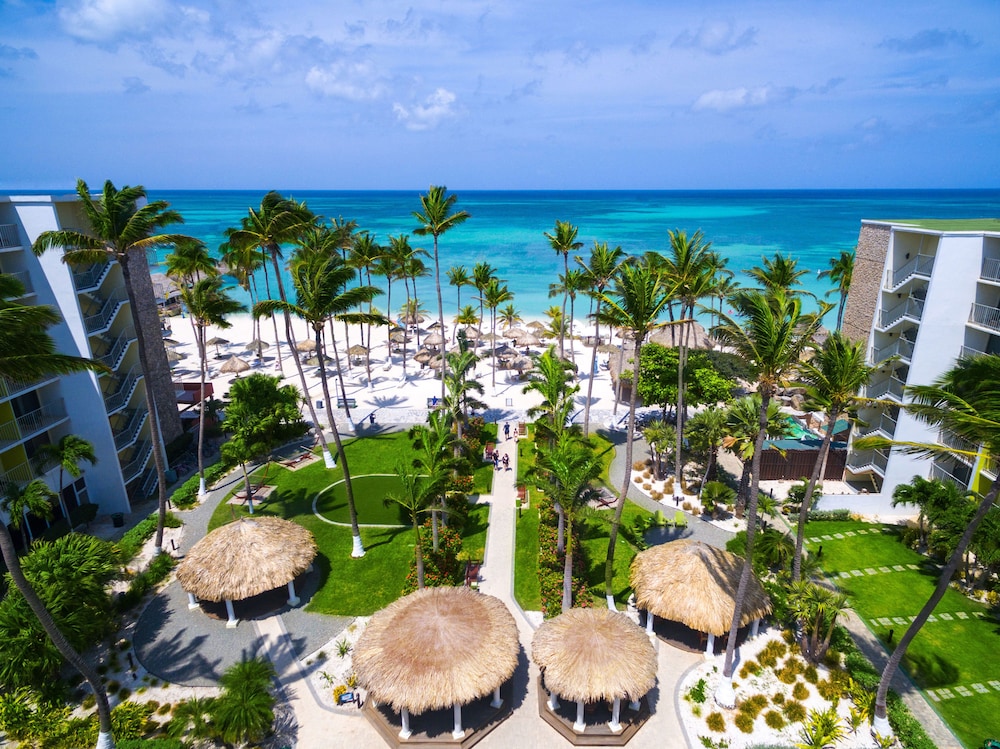 Holiday Inn Resort Aruba - Beach Resort & Casino by IHG — Beach in Noord, Aruba
