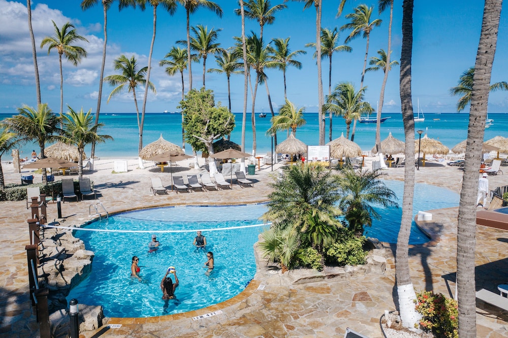 Holiday Inn Resort Aruba - Beach Resort & Casino by IHG — Swimming pool in Noord, Aruba