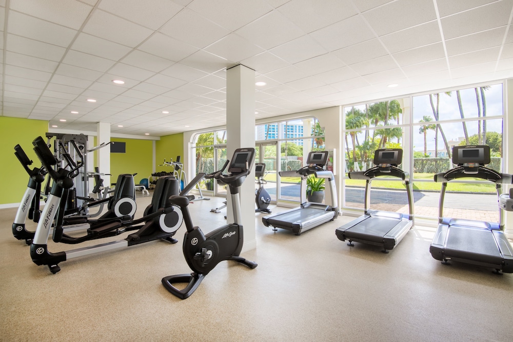 Holiday Inn Resort Aruba - Beach Resort & Casino by IHG — Sports & recreation in Noord, Aruba