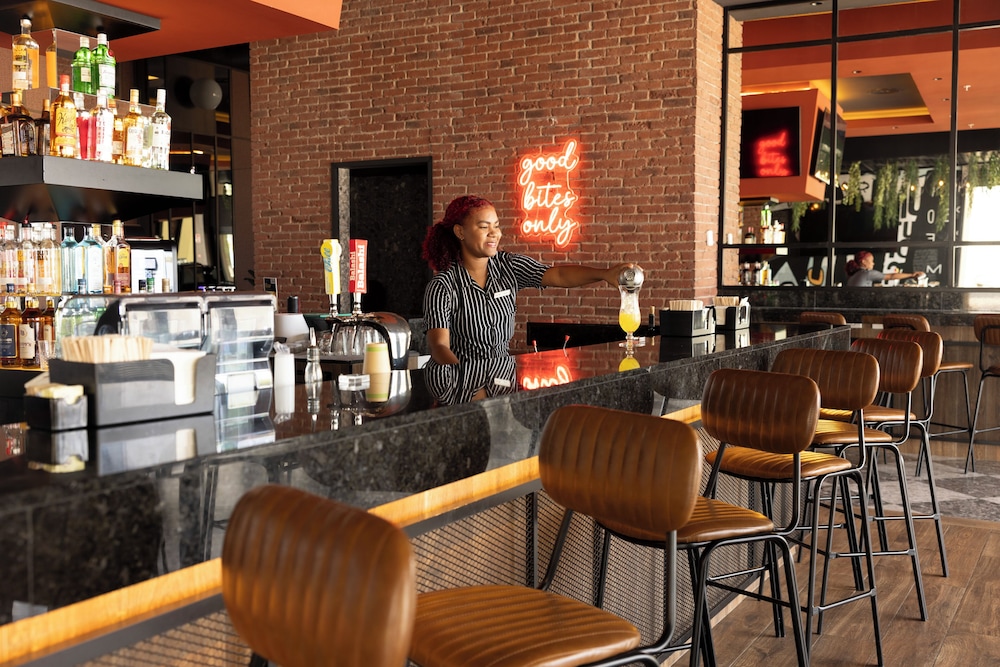 Hotel Riu Palace Aruba - All Inclusive — Restaurant & bars in Noord, Aruba