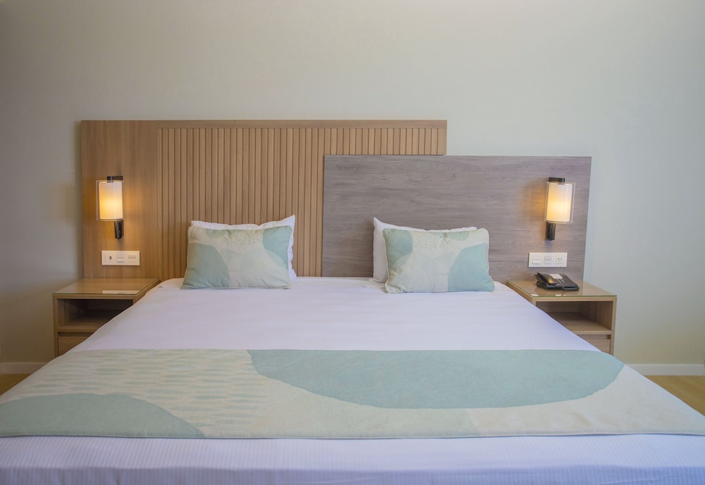 Hotel Riu Palace Antillas - Adults Only - All Inclusive — Hotel rooms in Noord, Aruba